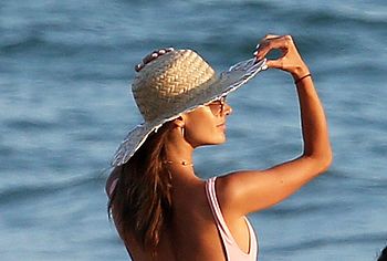 Alessandra Ambrosio Nude