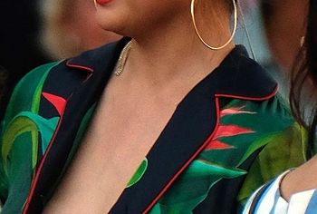 Chrissy Teigen Nude