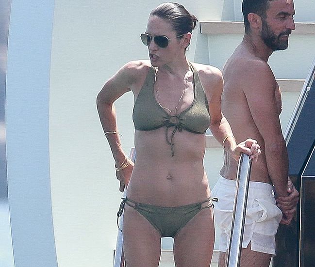 Jennifer Connelly Nude