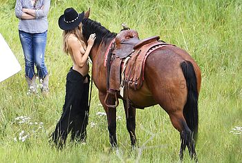 Josephine Skriver Nude