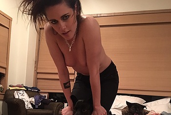 Kristen Stewart Nude