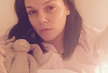 Faye Brookes Nude