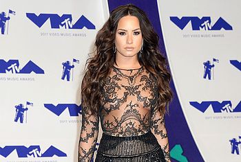 Demi Lovato Nude