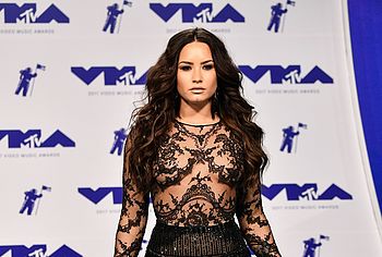 Demi Lovato Nude