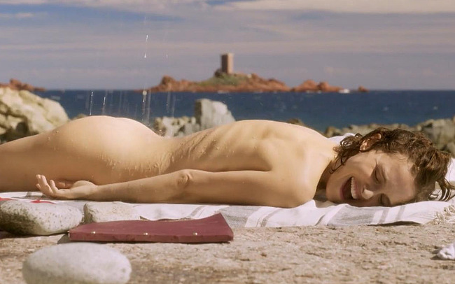 Natalie Portman Nude
