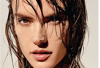 Alessandra Ambrosio Nude