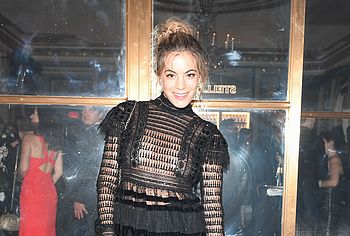 Chelsea Leyland Nude