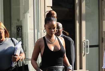 Rihanna Nude