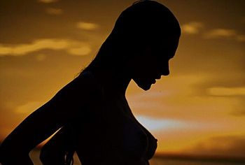 Alessandra Ambrosio Nude