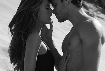 Alessandra Ambrosio Nude