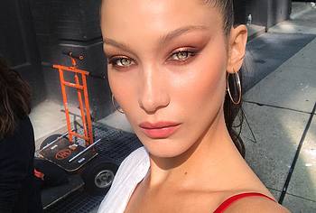 Bella Hadid Nude