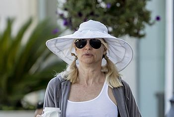 Nicollette Sheridan Nude