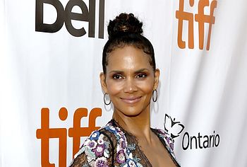 Halle Berry Nude