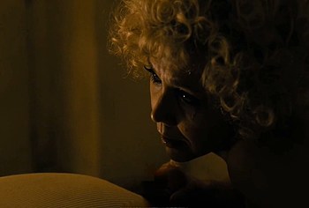 Maggie Gyllenhaal Blowjob