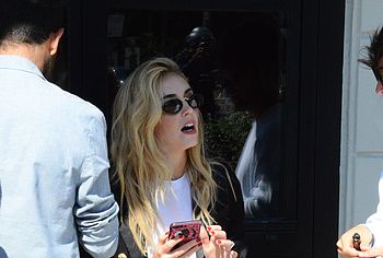 Chiara Ferragni Upskirt