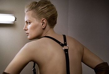 Guinevere Van Seenus Nude