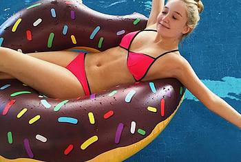 Lauren Esposito Nude