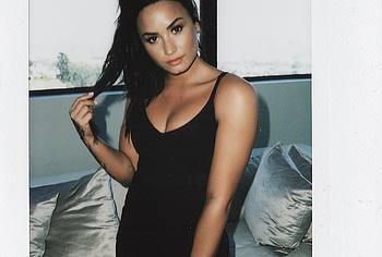 Demi Lovato Nude