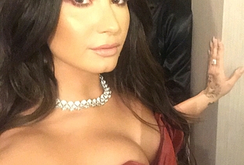 Demi Lovato Nude