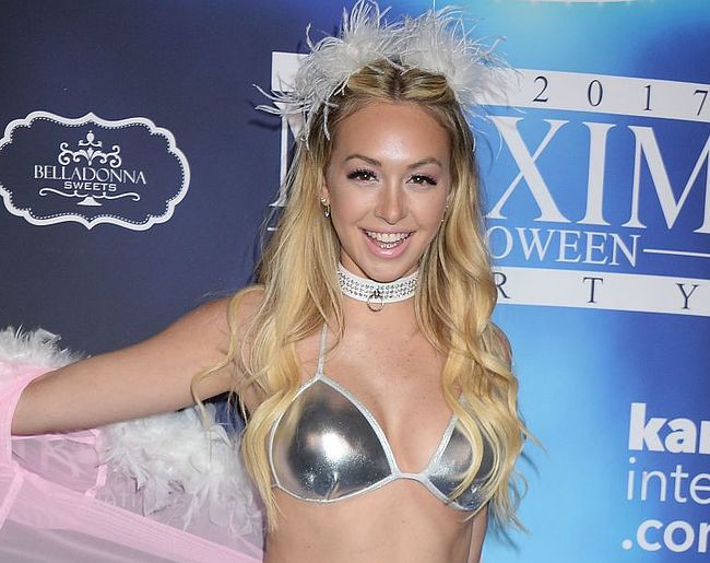 Corinne Olympios Nude