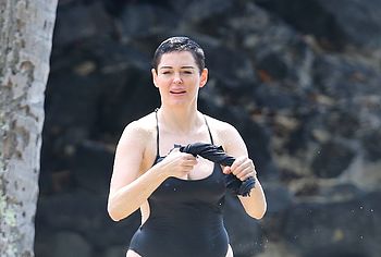 Rose McGowan Nude