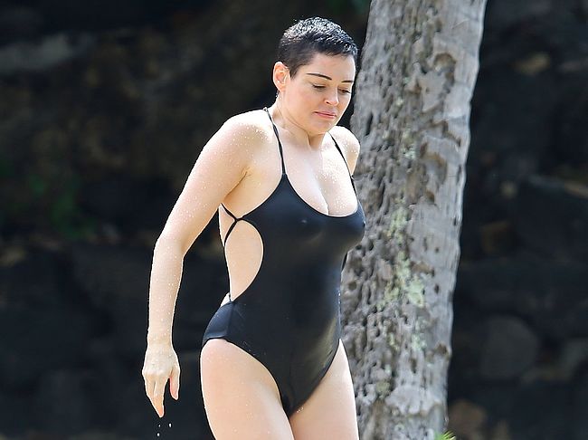 Rose McGowan Nude