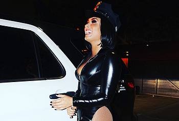 Demi Lovato Nude