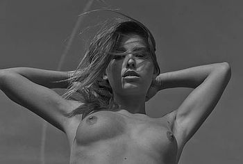 Marisa Papen Nude