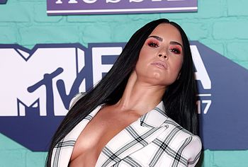 Demi Lovato Nude