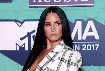 Demi Lovato Nude