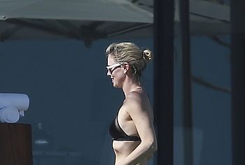 Charlize Theron Nude