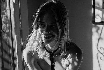 Samara Weaving Nude