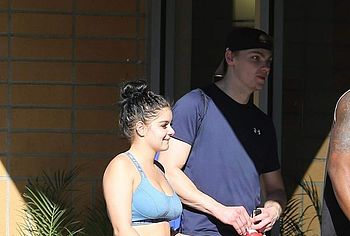 Ariel Winter Nude