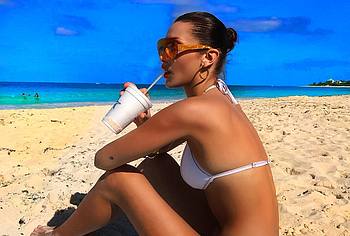 Celebrity model nude