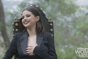 Selena Gomez Nude