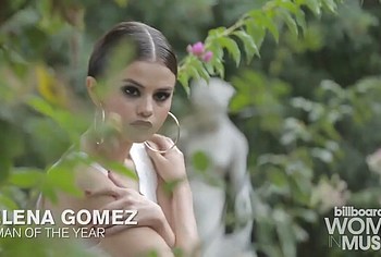 Selena Gomez Nude