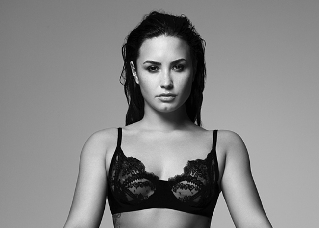 Demi Lovato Nude