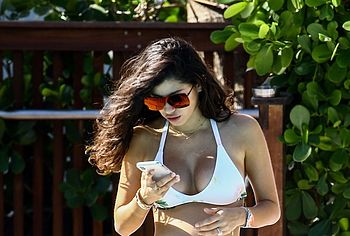 Alexandra Michelle Nude