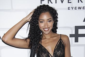 Olayinka Mia Noel Nude