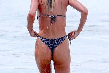 Candice Swanepoel Nude