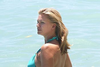 Natasha Henstridge Nude