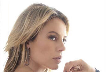 Paolla Oliveira Nude