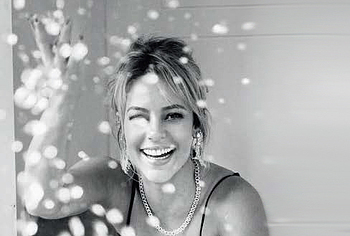 Paolla Oliveira Nude