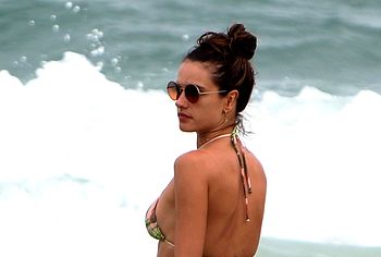 Alessandra Ambrosio Nude