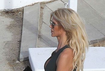 Victoria Silvstedt Nude