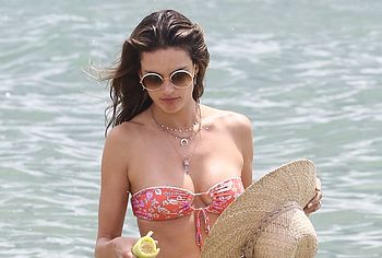 Alessandra Ambrosio Nude