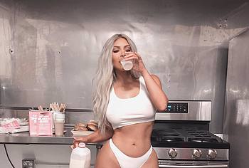 Kim Kardashian Nude