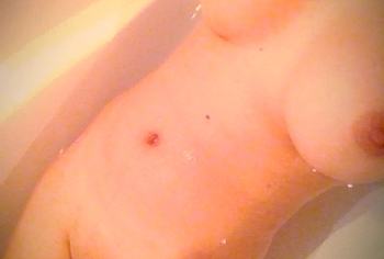 Sandra Ahrabian Nude