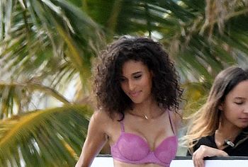 Nude Celebrity Model