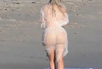 Kim Kardashian Nude